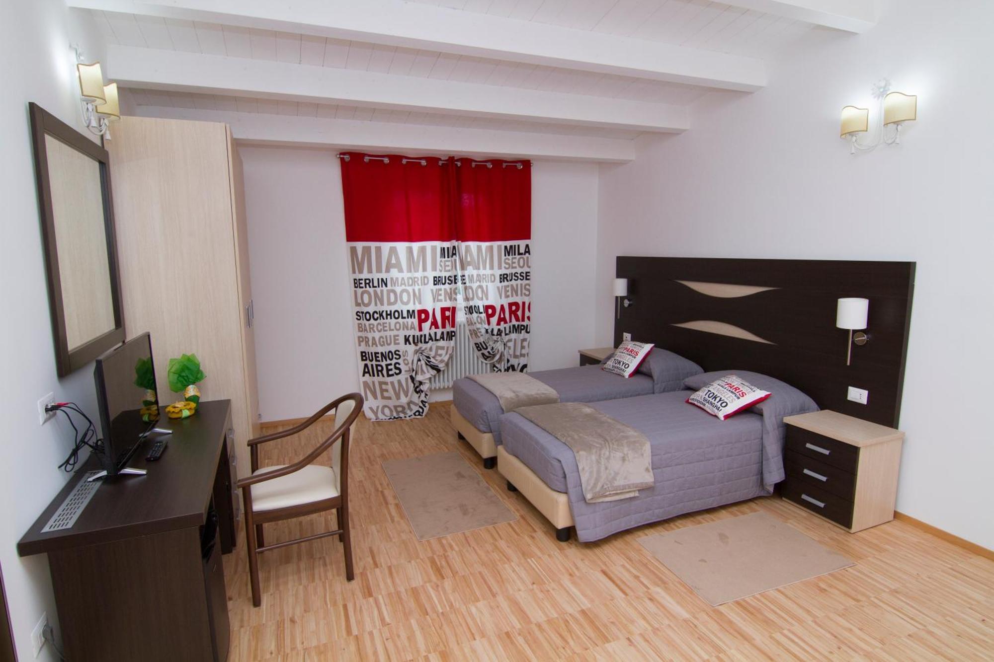 Al Bastione Relais Suite & Rooms Gravina in Puglia Exterior foto