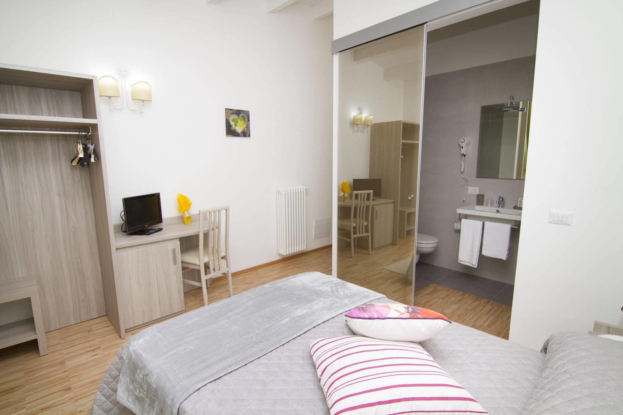 Al Bastione Relais Suite & Rooms Gravina in Puglia Exterior foto