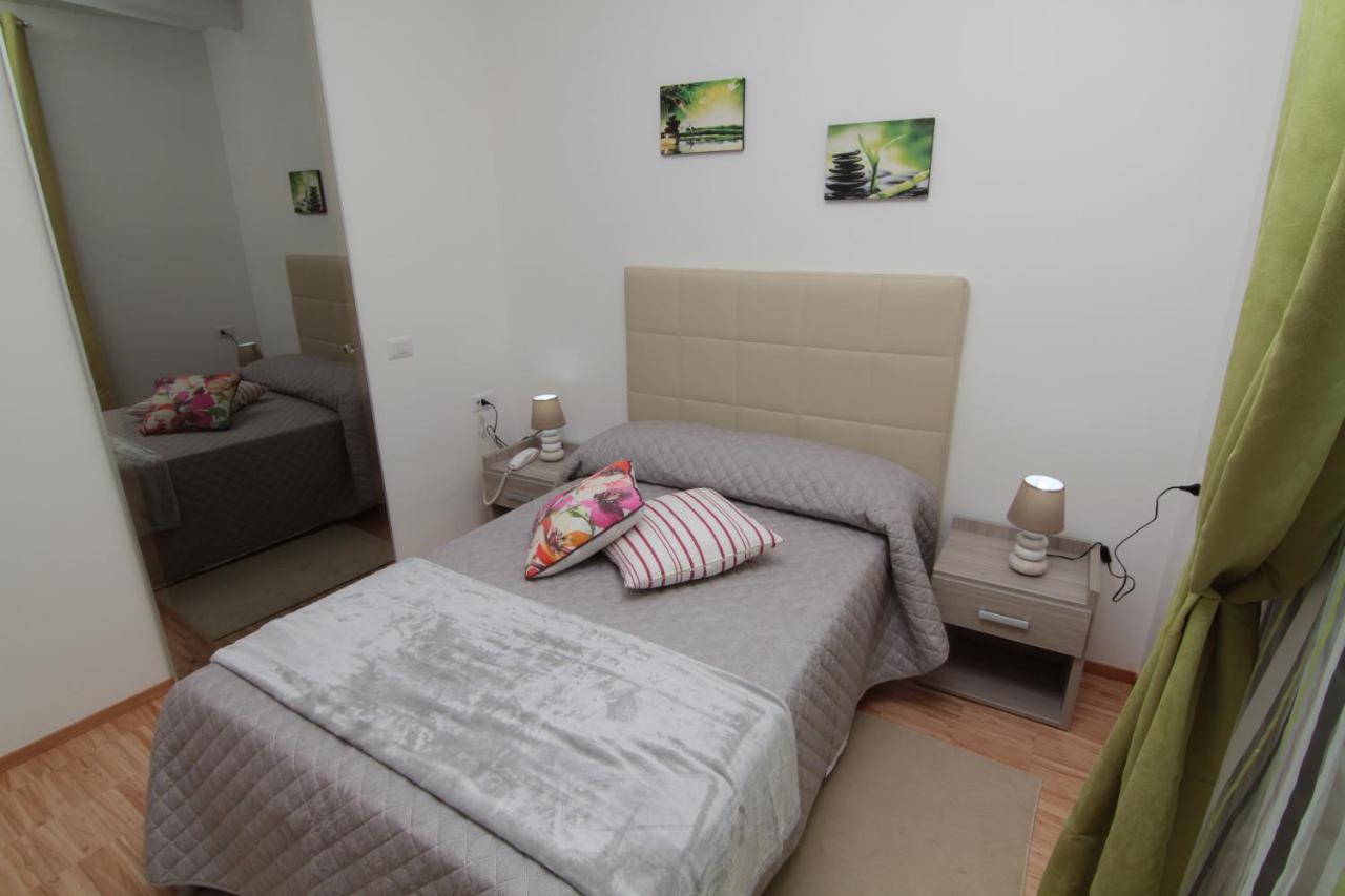 Al Bastione Relais Suite & Rooms Gravina in Puglia Exterior foto